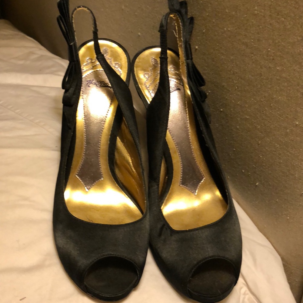 Hale Bob Black satin heels